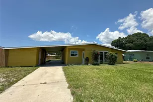 3335 Dudley St, Sarasota, FL 34235 - Photo 2
