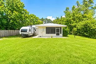 640 47th St, Sarasota, FL 34234 - Photo 20