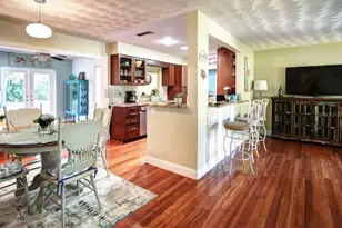 7609 Senrab Dr, Bradenton, FL 34209 - Photo 10