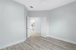 4211 Cascade Falls Dr, Sarasota, FL 34243 - Photo 20