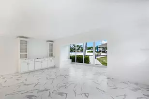 222 Harbour Dr, Naples, FL 34103 - Photo 38
