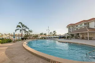 222 Harbour Dr, Naples, FL 34103 - Photo 32