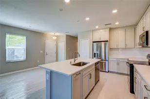 5512 Tripoli Dr, Palmetto, FL 34221 - Photo 4