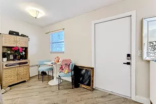 4050 4th St N, Saint Petersburg, FL 33703 - Photo 4