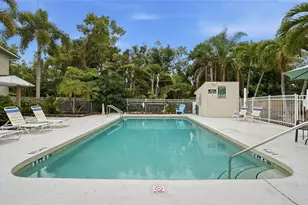 1638 Redwood St, Sarasota, FL 34231 - Photo 8