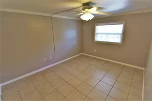 1638 Redwood St, Sarasota, FL 34231 - Photo 6