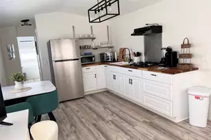 1300 N River Rd, Venice, FL 34293 - Photo 10