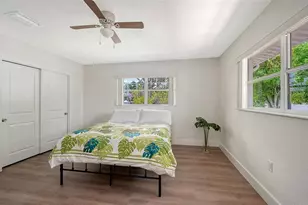 2465 Foster Ln, Sarasota, FL 34239 - Photo 38