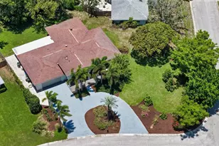 2465 Foster Ln, Sarasota, FL 34239 - Photo 44