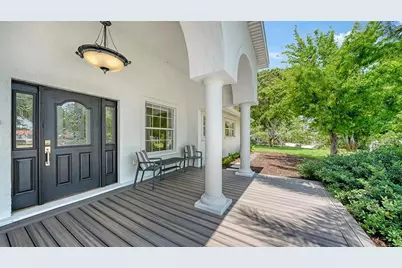 2465 Foster Lane, Sarasota, FL 34239 - Photo 4