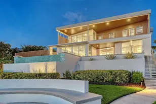 907 35th Ave Dr W, Palmetto, FL 34221 - Photo 2