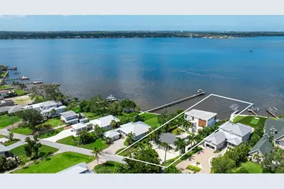 907 35th Avenue Drive W, Palmetto, FL 34221 - Photo 4