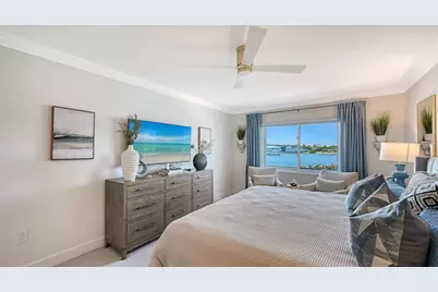 174 Golden Gate Point #22, Sarasota, FL 34236 - Photo 18