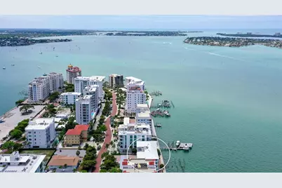 174 Golden Gate Point #22, Sarasota, FL 34236 - Photo 38
