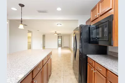 19261 Isadora, Venice, FL 34293 - Photo 10