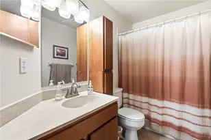 6937 42nd Ct E, Sarasota, FL 34243 - Photo 20