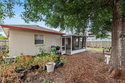 6937 42nd Court E, Sarasota, FL 34243 - Photo 30