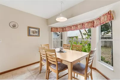 6937 42nd Court E, Sarasota, FL 34243 - Photo 10
