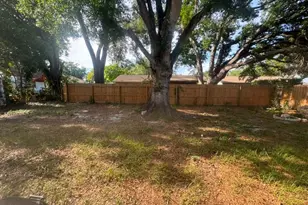 6407 2nd Ave NE, Bradenton, FL 34208 - Photo 4