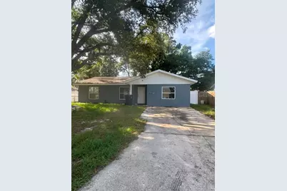 6407 2nd Avenue NE, Bradenton, FL 34208 - Photo 1