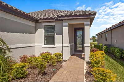 4724 Crestpoint Way, Palmetto, FL 34221 - Photo 2