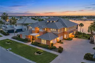 1139 Riverscape St, Bradenton, FL 34208 - Photo 1