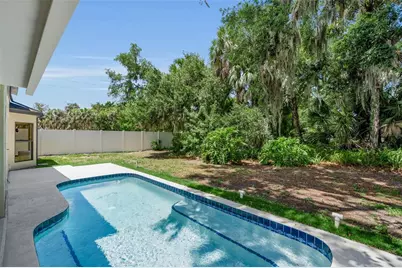 1005 Greystone Lane, Sarasota, FL 34232 - Photo 14
