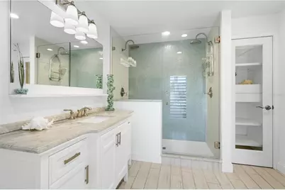 662 Apalachee Circle NE, Saint Petersburg, FL 33702 - Photo 22