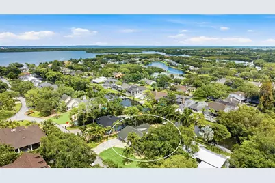 662 Apalachee Circle NE, Saint Petersburg, FL 33702 - Photo 42