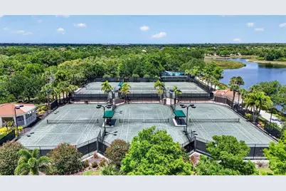 5821 Ferrara Drive, Sarasota, FL 34238 - Photo 70