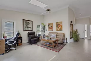 3902 Wilshire Dr, Sarasota, FL 34238 - Photo 28