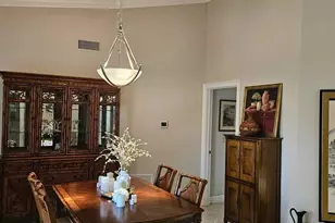 3902 Wilshire Dr, Sarasota, FL 34238 - Photo 12