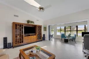 3902 Wilshire Dr, Sarasota, FL 34238 - Photo 30