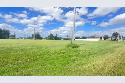312 SW 15th Street, Cape Coral, FL 33991 - Photo 2