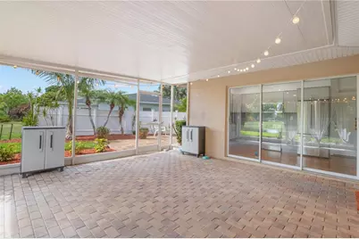 1961 42nd Street N, Saint Petersburg, FL 33713 - Photo 20