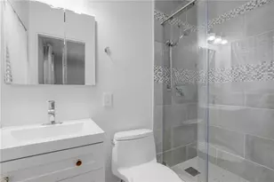 1961 42nd St N, Saint Petersburg, FL 33713 - Photo 24