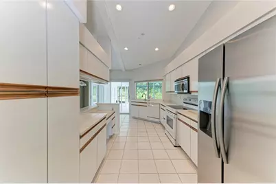 5032 Southern Pine Circle, Venice, FL 34293 - Photo 16