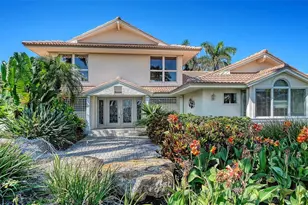 321 Lookout Point Dr, Osprey, FL 34229 - Photo 4