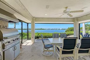 321 Lookout Point Dr, Osprey, FL 34229 - Photo 44