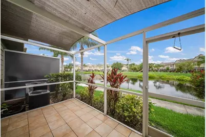 7633 Plantation Circle #7633, University Park, FL 34201 - Photo 16