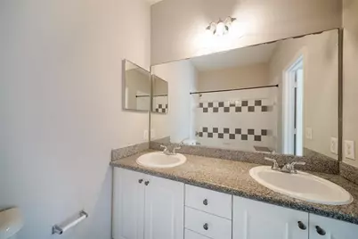 7633 Plantation Circle #7633, University Park, FL 34201 - Photo 22