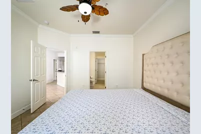 7919 Limestone Lane #13-204, Sarasota, FL 34233 - Photo 20