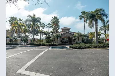 7919 Limestone Lane #13-204, Sarasota, FL 34233 - Photo 30