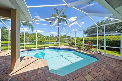 11909 Summer Meadow Drive, Lakewood Ranch, FL 34202 - Photo 2