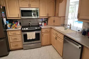 9438 Crugar, Englewood, FL 34224 - Photo 8
