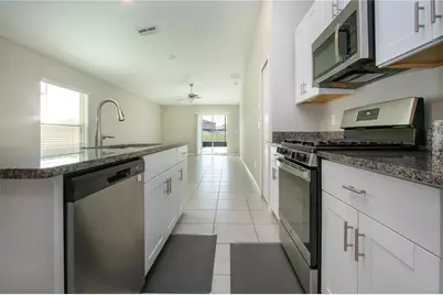 9437 Lemon Drop Loop, Sun City Center, FL 33573 - Photo 34