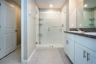 9437 Lemon Drop Loop, Sun City Center, FL 33573 - Photo 44