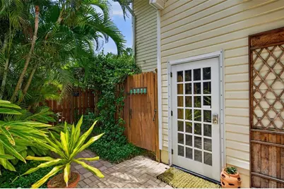 4451 Charles Lane, Sarasota, FL 34234 - Photo 48