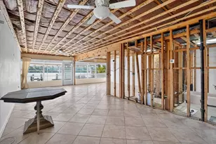17 Seaside Ct, Holmes Beach, FL 34217 - Photo 12