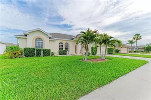 3213 45th Ave E, Bradenton, FL 34203 - Photo 2